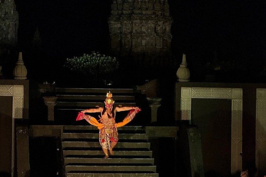 Prambanan Sunset And Ramayana Ballet With Dinner All In Private 5