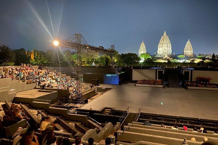 Prambanan Sunset And Ramayana Ballet With Dinner All In Private 4
