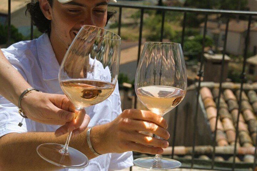 A day in the vineyards of Provence Check-out from Fréjus. 3