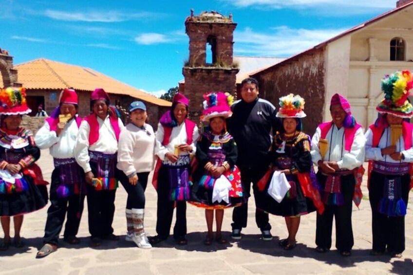 Uros and Taquile Speedboat Day Tour in Small Group 2