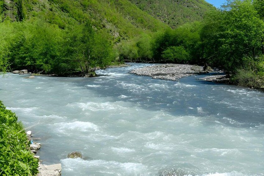 From Tbilisi to Kazbegi Stepantsminda Gudauri GroupGuided Tour 4