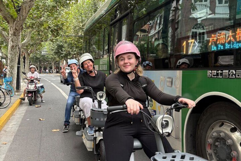 Discover Old Shanghai on an Electric Moped 4