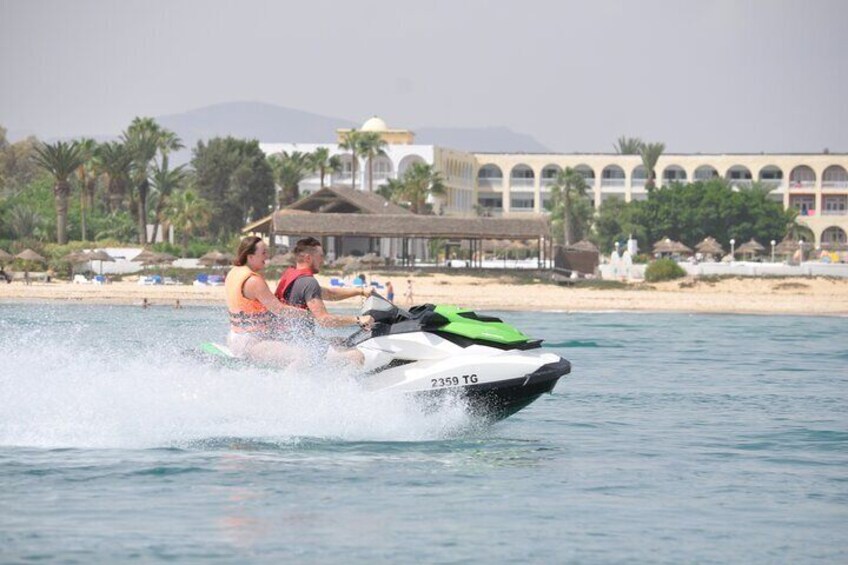 Rent DE Jet Ski in Hammamet 3