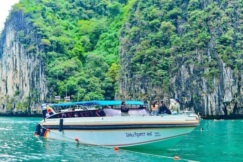 Maya Bay Phi Phi and Khai Island Speedboat Trip from Khao Lak 3