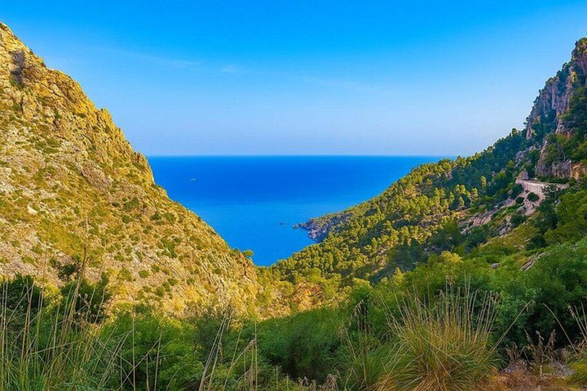 Mallorca Scenic Villages Tour with Traditional Lunch 4