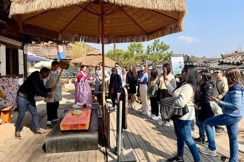 From Busan to Gyeongju UNESCO Authentic Tour 4