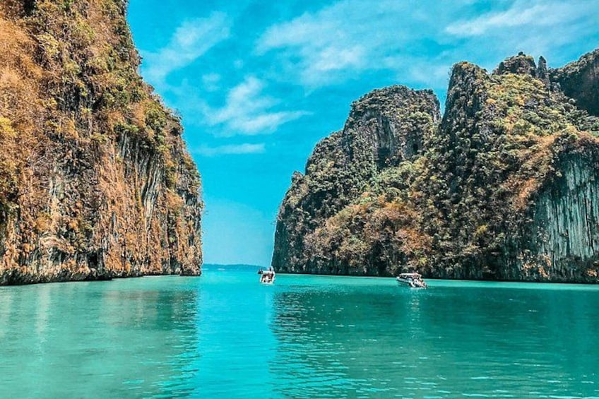 Phi Phi 5