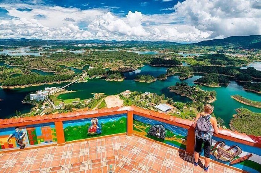 Tour to Guatapé From Medellin by Private Transportation 3