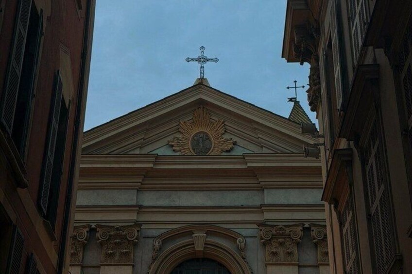 Nice VIP Private Tour: Discover the Mysterious Old Town secrets 2