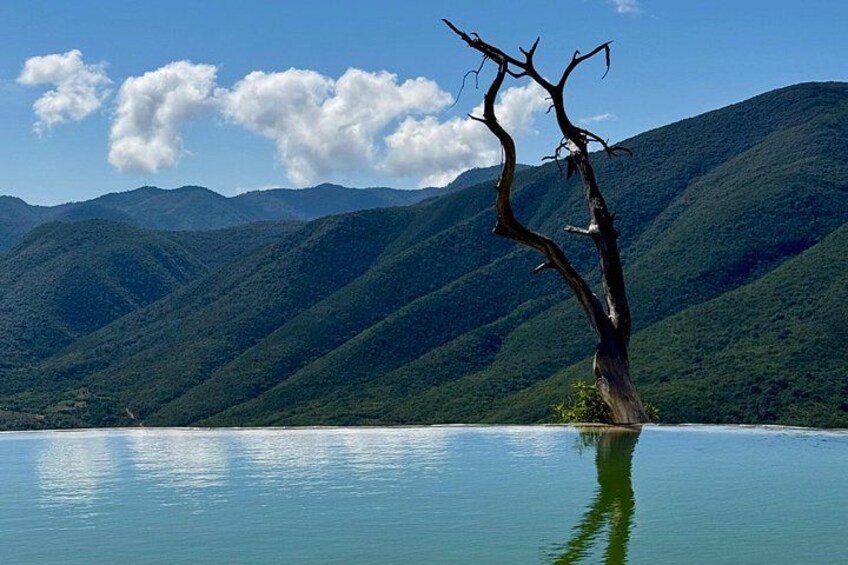 Private Tour to Hierve el Agua, Mitla & Teotitlan del Valle 1