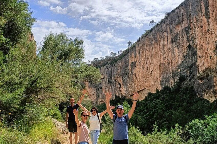Chulilla Hanging Bridges Hike & Turia Canyon Tour from Valencia 4