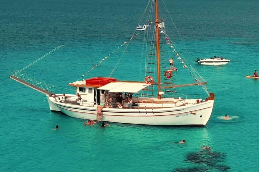 Half Day Cruise Explore Paros Antiparos and Despotiko 3