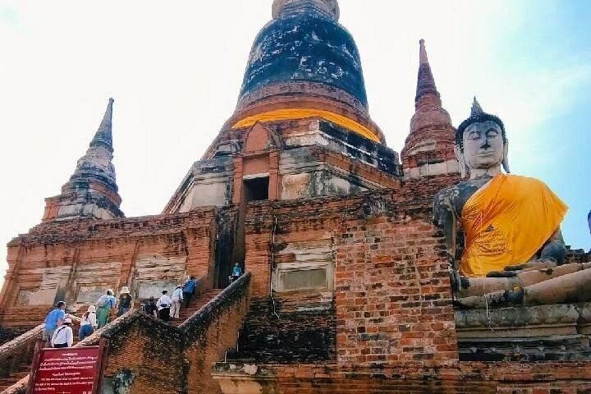 Ancient Floating markets to Ayutthaya, a World Heritage City. 5