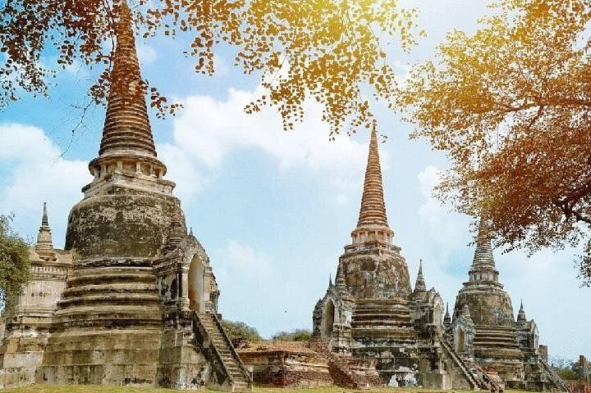 Ancient Floating markets to Ayutthaya, a World Heritage City. 3