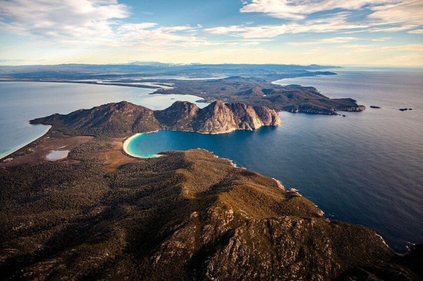 A Day in Wineglass Bay - Launceston to Hobart 1