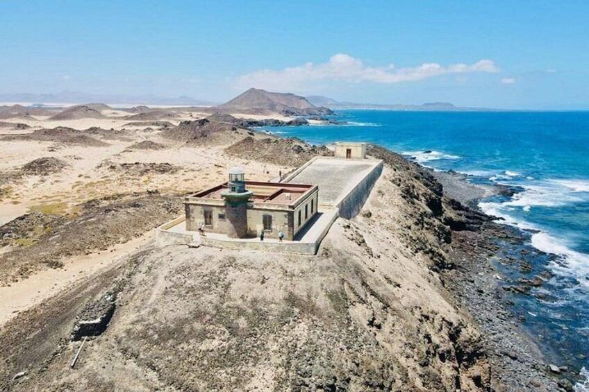 Small group, guided tour: Lobos Island, Popcorn Beach, and Dunes 5