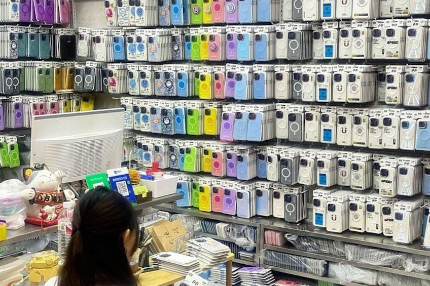 Shenzhen Market Tour with a Local Shopaholic 2