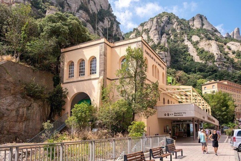 Private Montserrat Tour with Monastery Visit and Lunch 4