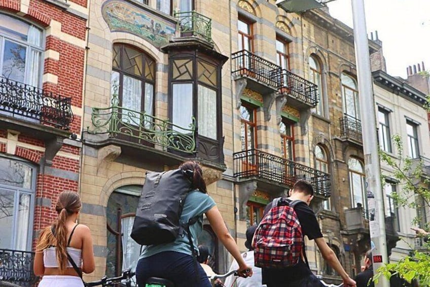 Guided tour Brussels: Art Nouveau by bike 5