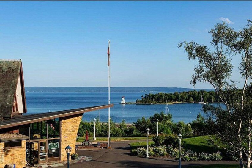 Mini Cabot Scenic Drive and Bell Museum Experience 1