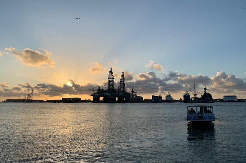 Galveston Sunset Tour – Sophisticated Adult Oriented Cruise 3