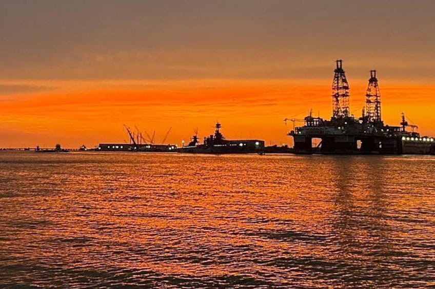 Galveston Sunset Tour – Sophisticated Adult Oriented Cruise 2