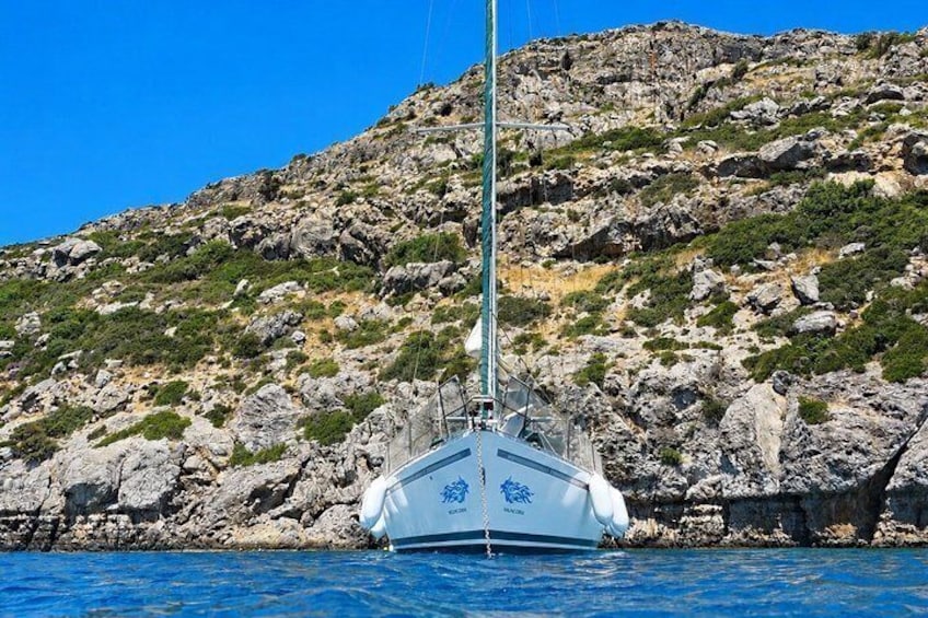 Rhodes Private Luxury Cruise MediterAsian Lunch Champagne coctail 4
