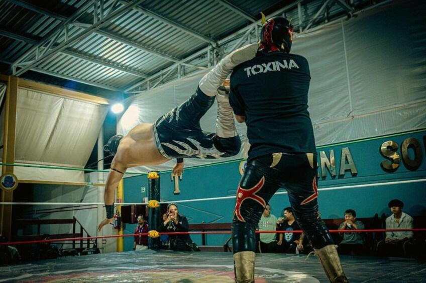 Tour fights Cholula trip 5