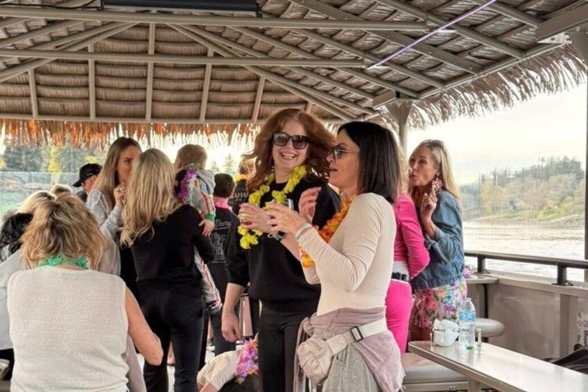Wine Tasting River Cruise - Sips & Sightseeing on the Willamette 5