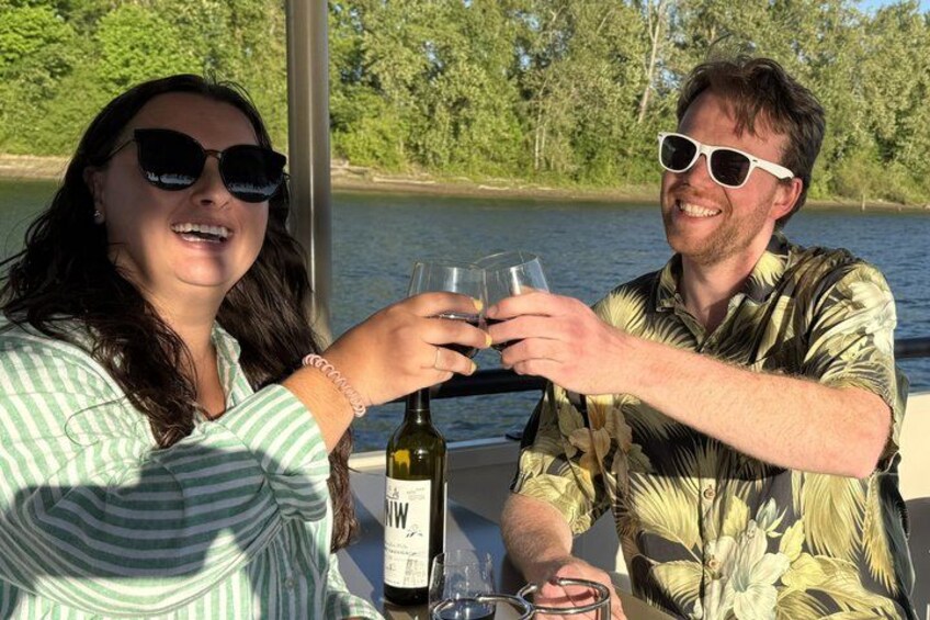 Wine Tasting River Cruise - Sips & Sightseeing on the Willamette 2