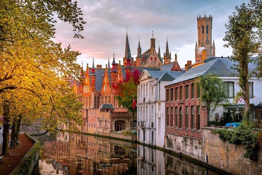 Across Bruges History Equals Fun with chocolate and waffle sample 5