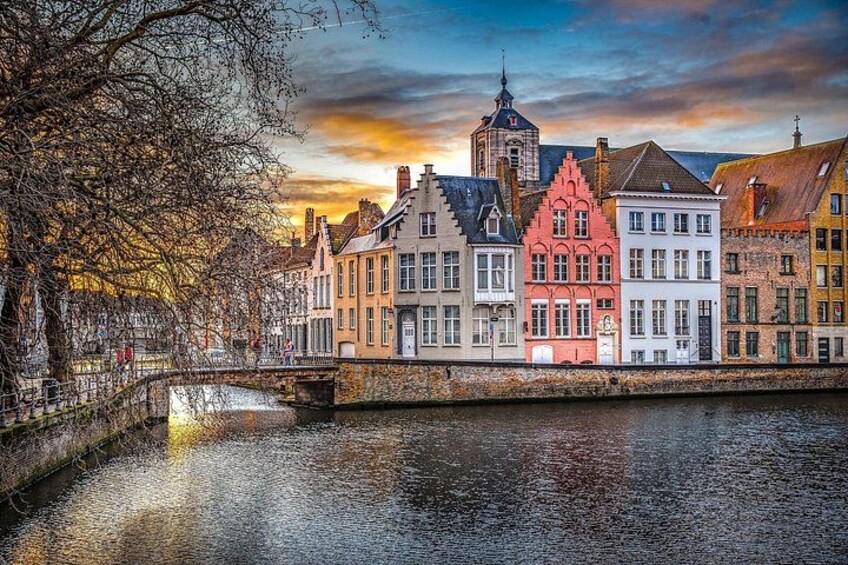 Across Bruges History Equals Fun with chocolate and waffle sample 2