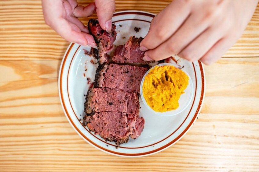 Austin BBQ Tour: 6 Tastings, Michelin Stops & Skip the Line 2