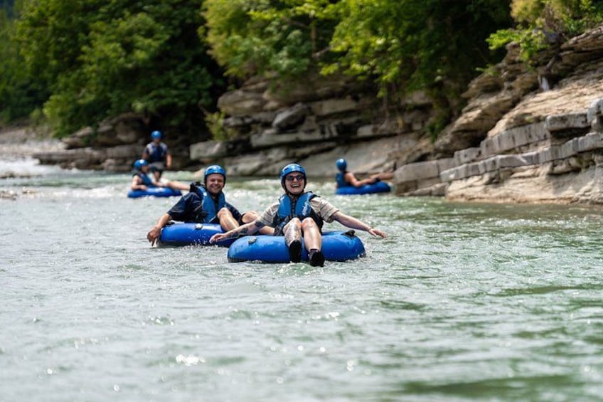 Osumi Canyon Adventure - Rafting & Tubing 1
