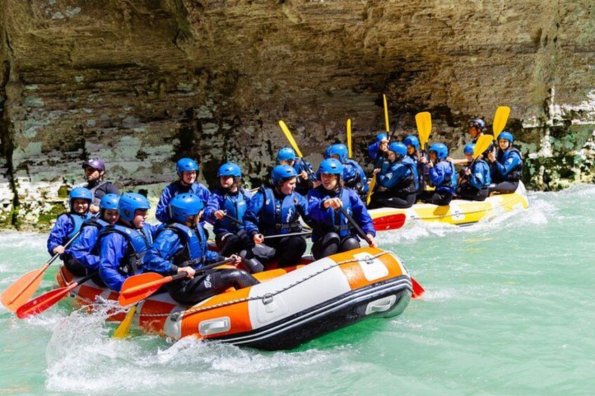 Osumi Canyon Adventure - Rafting & Tubing 3