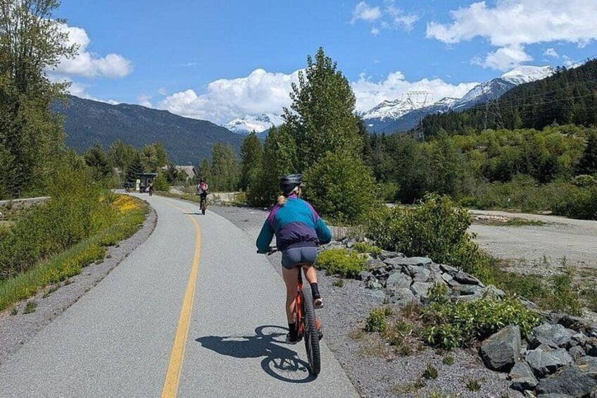 Scenic Valley Ride - Whistlrr EBike Tour - Marmot Activity 2