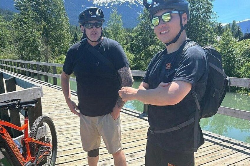 Scenic Valley Ride - Whistlrr EBike Tour - Marmot Activity 3