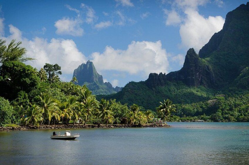 Huahine Private Shore Tour: Fare, Maeva & Island Flavors 2