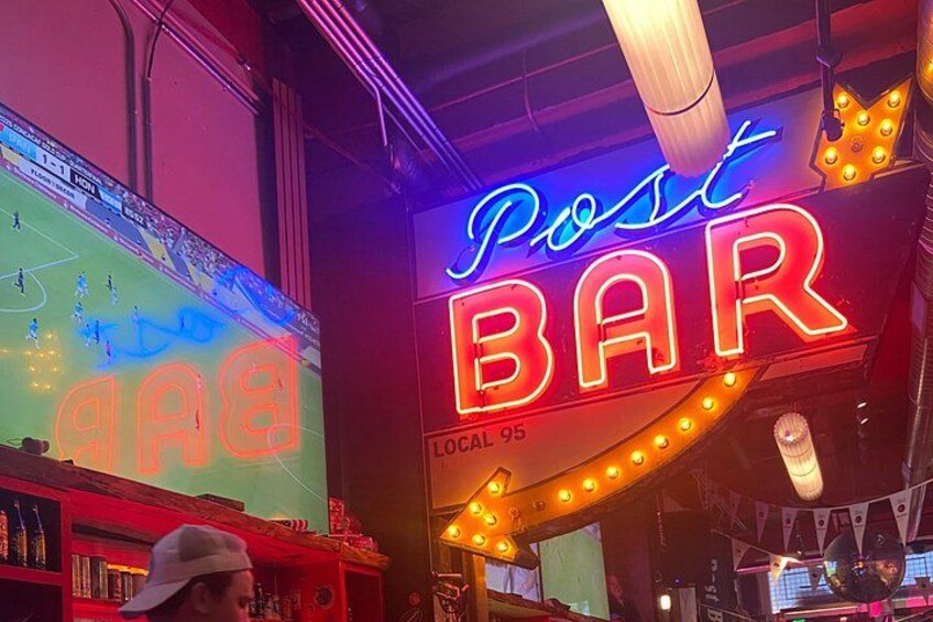 Small Group Walking Bar Tour 1