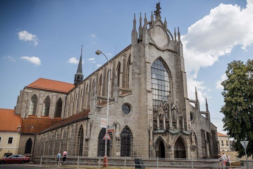 Visit the oldest cathedral in Central Europe, blending Gothic and Baroque styles in Sedlec. 3