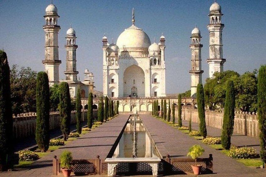 3 Days Chatrapati Shambaji Nagar Tour from Mumbai in Pvt Vehicle 1