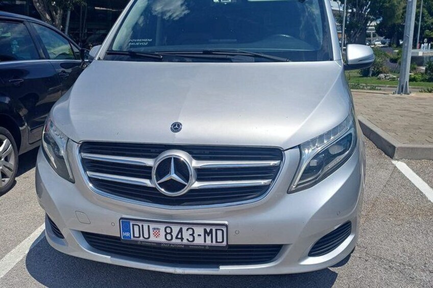 Dubrovnik to Split Private Transfer with 5-course Lunch included 2
