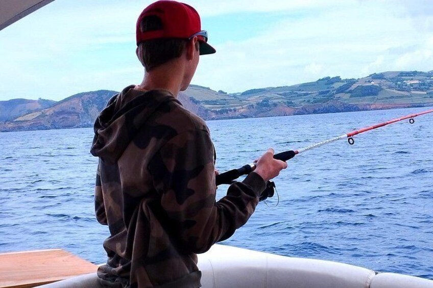 Boat trip and fishing southeast of Terceira Island 4h max. 6px 3