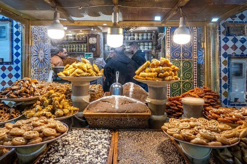 Food Tour in Rabat with an Expert Guide Lunch or Dinner Include 3