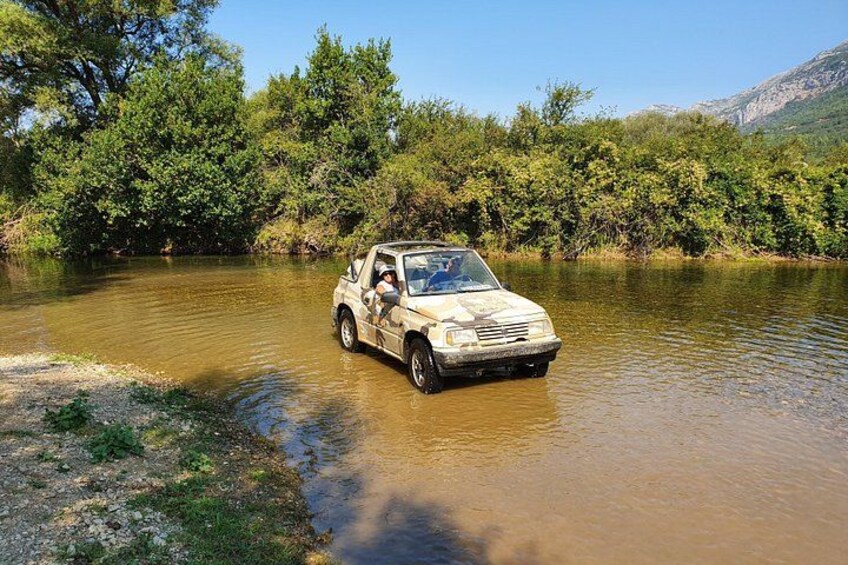 Konavle Jeep Safari Tour from Cavtat with Lunch 3