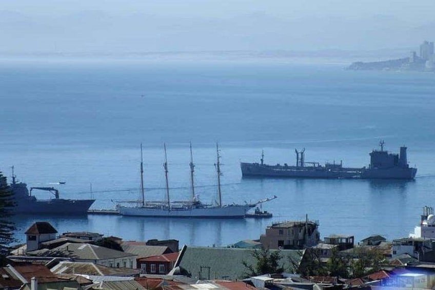 Santiago: Viña del Mar, Valparaiso, with Casablanca Wine Tasting 5