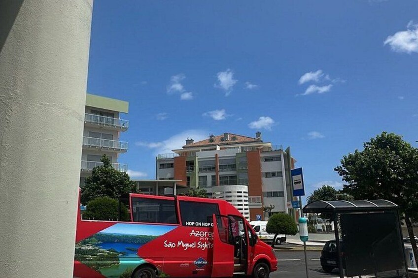 São Miguel Hop-On Hop-Off Sightseeing Bus 2