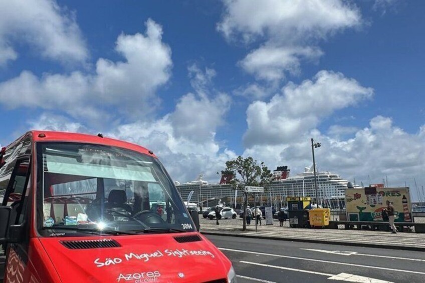 São Miguel Hop-On Hop-Off Sightseeing Bus 5