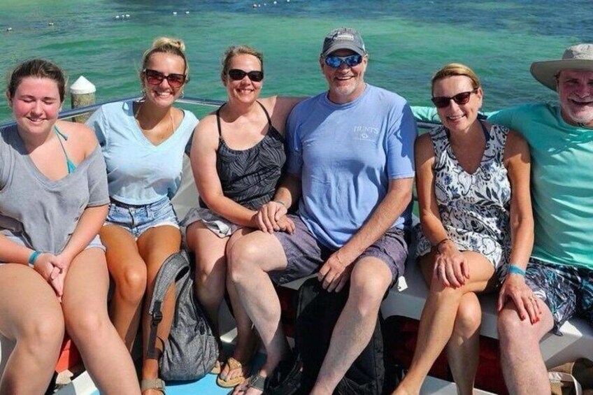 Rose Island Swimming Pigs & Beach Snorkeling Experience Nassau. 3