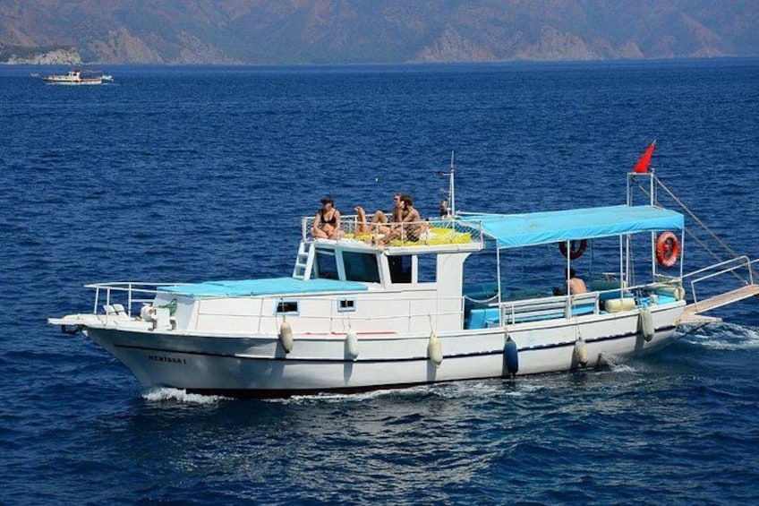 Marmaris and Icmeler Private Full-Day Boat Trip with Lunch 3
